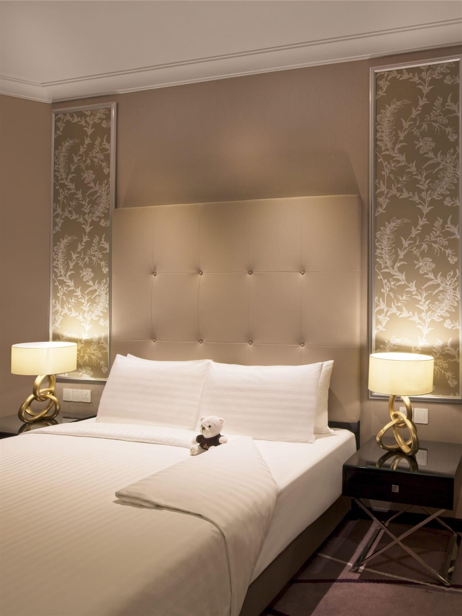 Dorsett Hartamas Kuala Lumpur Exterior foto A bed with a headboard